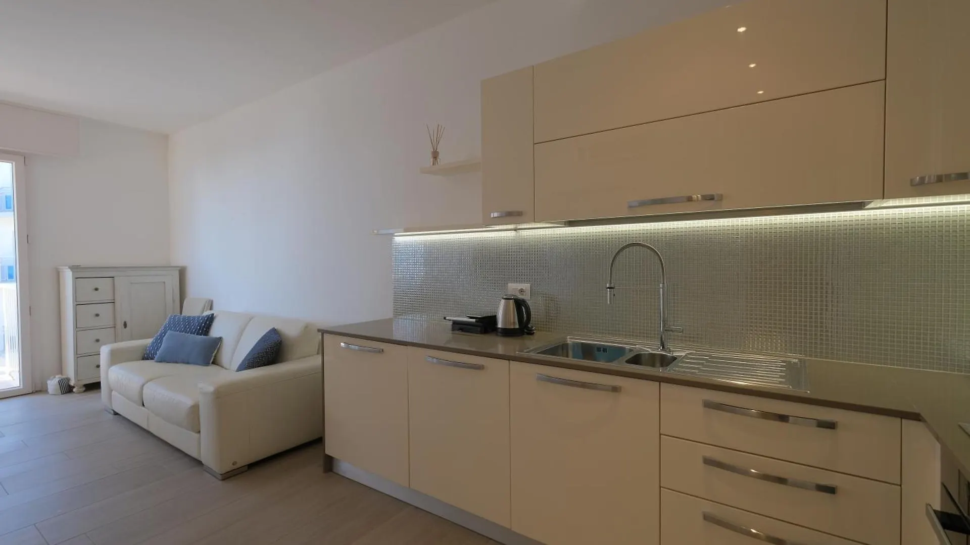 Appartamento Panfilo Residence Con Piscina Fronte Mare Lido di Jesolo Italia